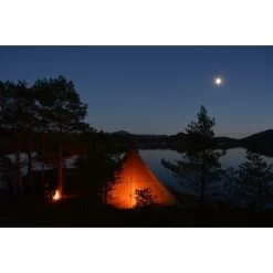 Tipi Helsport Varanger 4-6 -Magasin discount de camping en plein air helsport varanger 4 6 pers