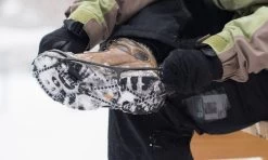 Yaktrax Walk 13 Yaktrax Walk -Magasin discount de camping en plein air yaktrax crampons chaines walk 2